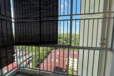 Selesa I-Resort Apartment