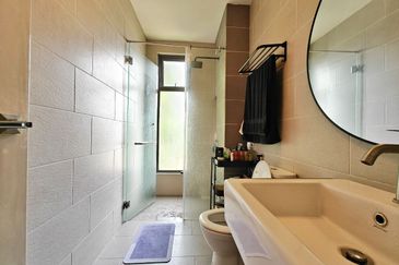 Crescent Park Townvilla