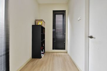 Crescent Park Townvilla