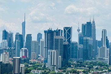 Datum Jelatek Residence