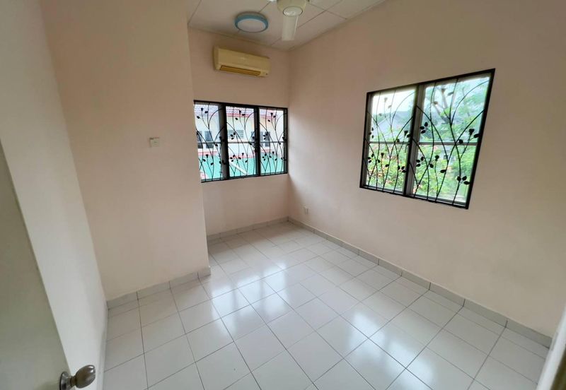 Taman Puchong Tekali