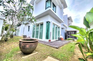 Cahaya SPK, Seksyen U9