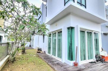 Cahaya SPK, Seksyen U9