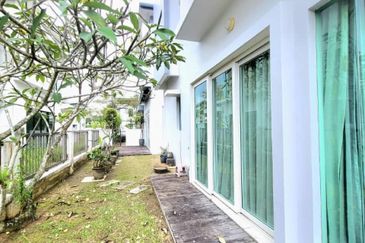 Cahaya SPK, Seksyen U9