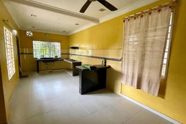 Kota Puteri, Batu Arang