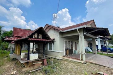 Kota Puteri, Batu Arang
