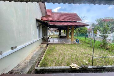 Kota Puteri, Batu Arang