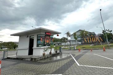 ATHIRA, Bandar Bukit Raja