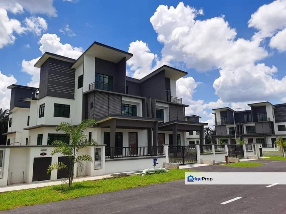 2 STOREY CAMELLIA RESIDENCE, BANDAR TASIK KESUMA FOR SALE Price: RM475,000.00, Selangor, Semenyih