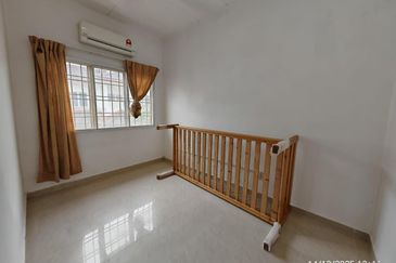 Taman Amanputra, Puchong South