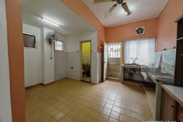 Taman Amanputra, Puchong South