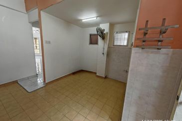 Taman Amanputra, Puchong South