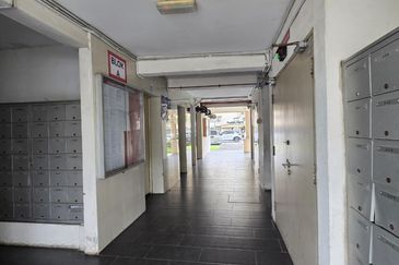 Apartment Taman Topaz