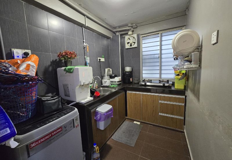 Apartment Taman Topaz