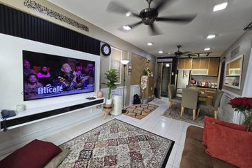 Apartment Taman Topaz