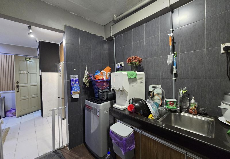 Apartment Taman Topaz