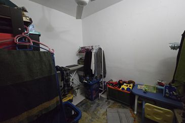 Apartment Taman Topaz