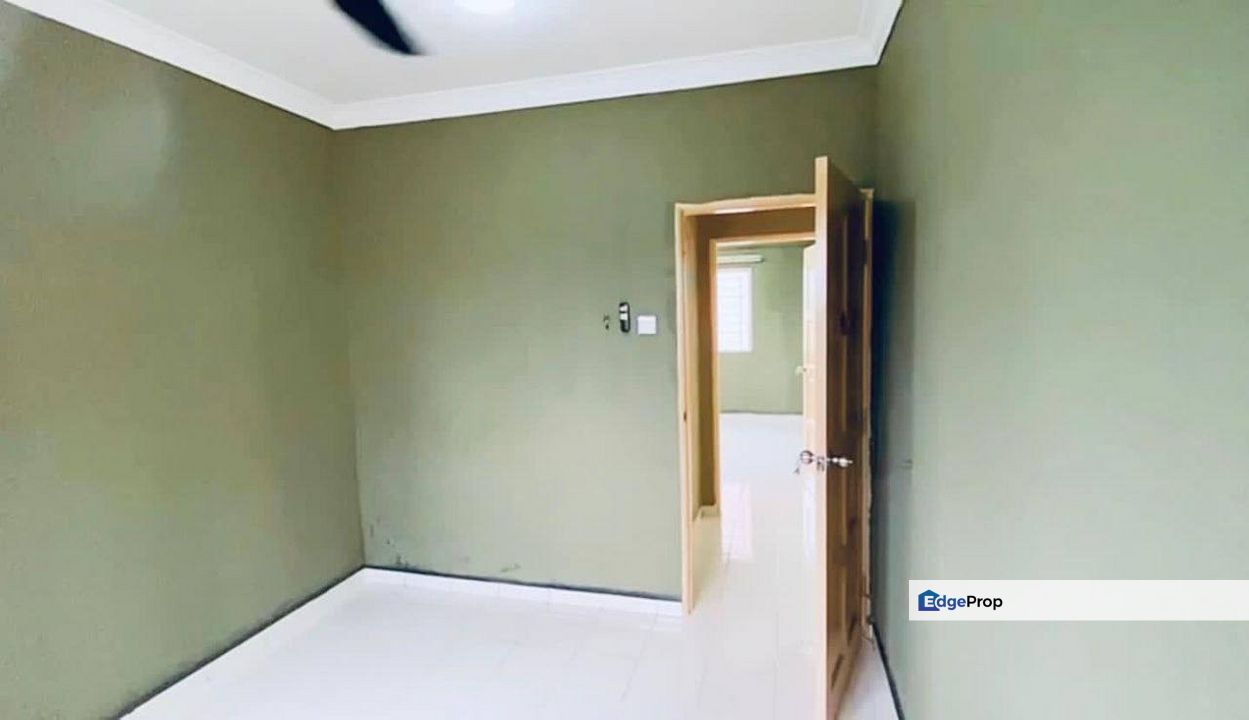 FOR SALE!!!  (LEVEL 1) Apartment Laguna Biru 1@Taman Tasik Biru Kundang, Rawang, Selangor, Rawang