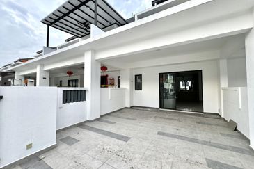 Robin @ Bandar Rimbayu