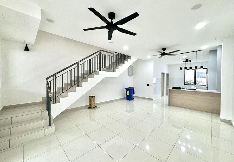 Robin @ Bandar Rimbayu