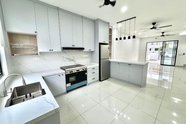 Robin @ Bandar Rimbayu