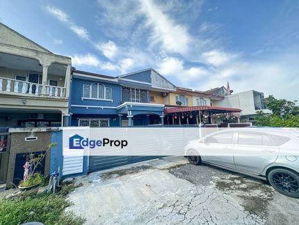 For Sale  RENOVATED ‼️  Double Storey Bandar Tasik Kesuma, Semenyih Asking Price: RM 420K nego ‼️ MV : 530k , Selangor, Semenyih