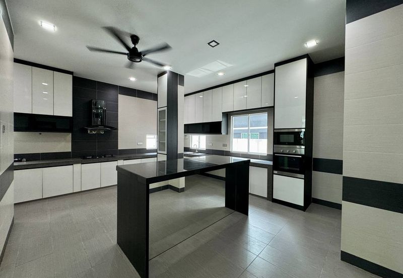 Ivory Heights @ Desa 8, Bandar Country Homes