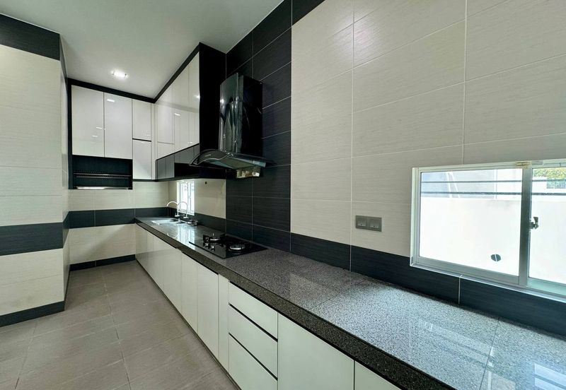 Ivory Heights @ Desa 8, Bandar Country Homes