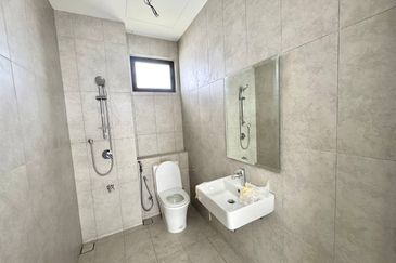 Elmina Green The Eighth @ City of Elmina