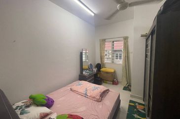 Taman Pelangi Semenyih 2