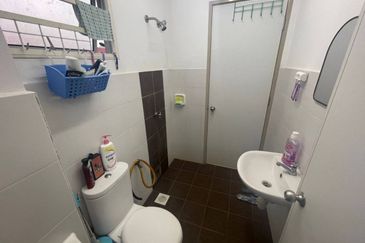 Taman Pelangi Semenyih 2