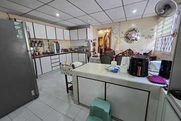 Seksyen 11, Shah Alam