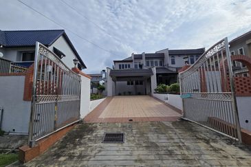 Seksyen 11, Shah Alam