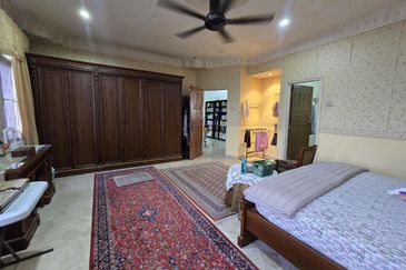 Seksyen 11, Shah Alam