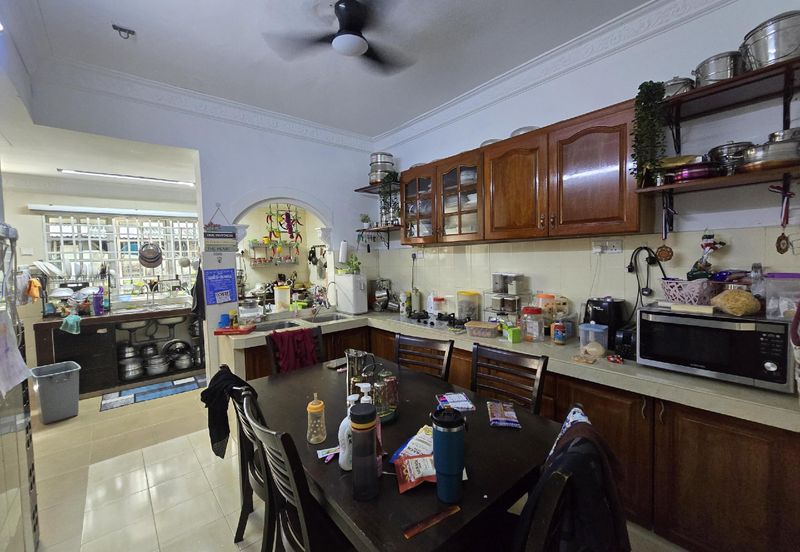 Taman Teluk Gedung Indah