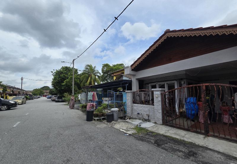 Taman Teluk Gedung Indah