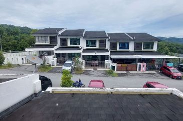 Taman Saujana Sekata