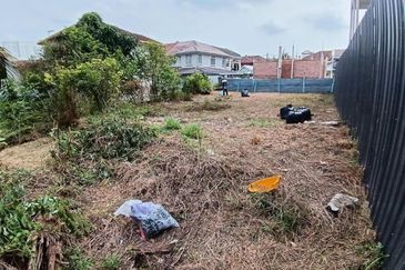 Taman Seroja, Bandar Baru Salak Tinggi