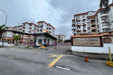 Subang Perdana Goodyear Court 9