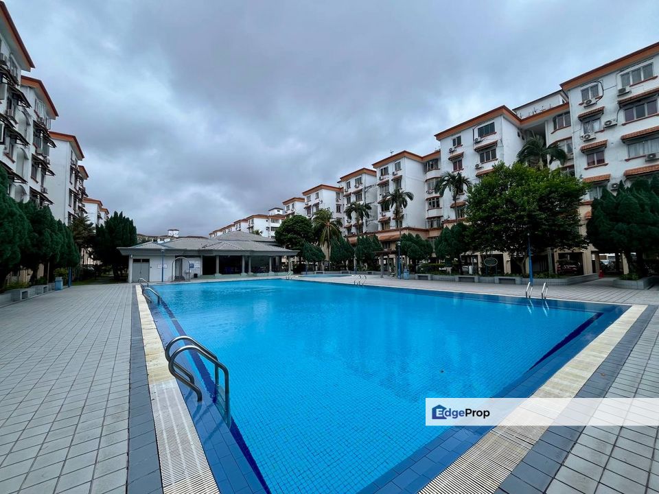 FOR SALE : Subang Perdana Goodyear Court 9C, Persiaran Mulia USJ 14 Subang Jaya. Near school, masjid and LRT - Asking Price : RM285,000 (Nego), Selangor, USJ