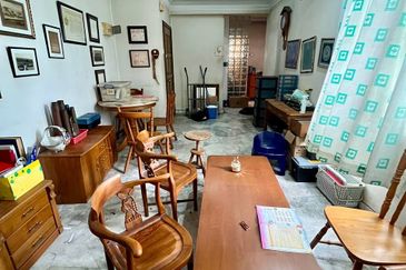 Subang Perdana Goodyear Court 9