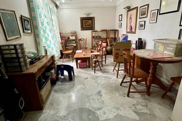 Subang Perdana Goodyear Court 9