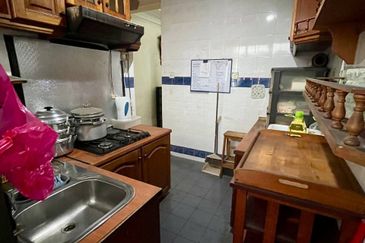 Subang Perdana Goodyear Court 9