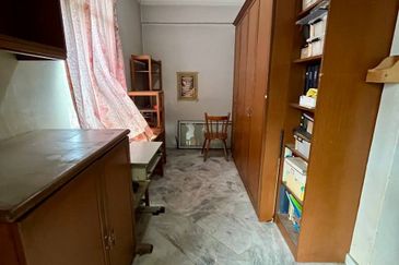 Subang Perdana Goodyear Court 9