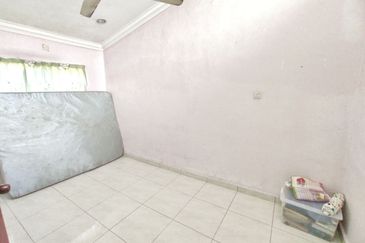 Taman Sri Sungai Pelek