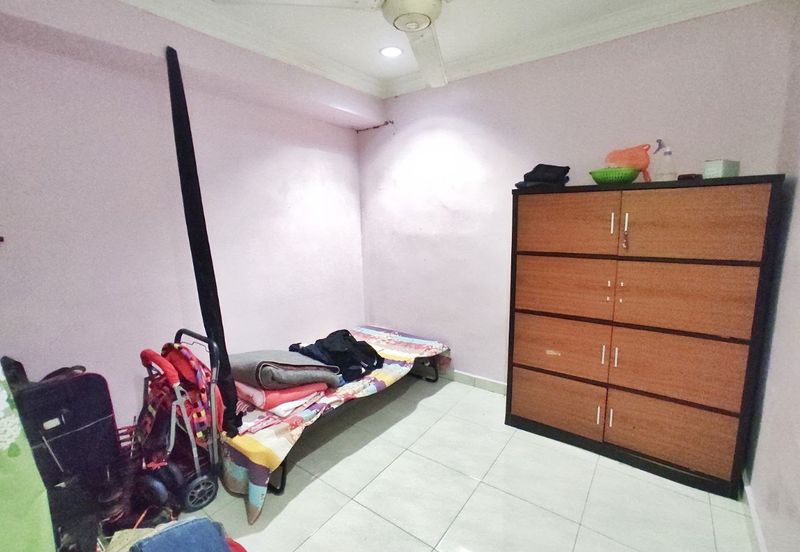 Taman Sri Sungai Pelek