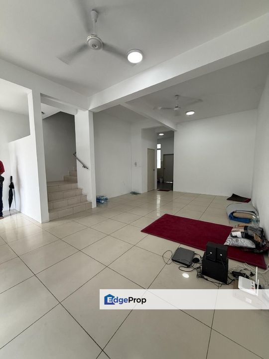 WTS / FOR SALE :  2 Storey Terrace House Intermediate Banting, Selangor, Selangor, Banting