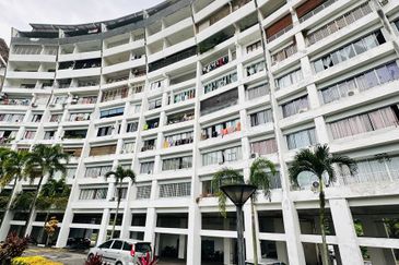 Sinaran Ukay Residence (Casa-Del-Sol)