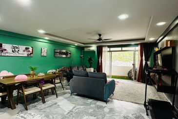 Sinaran Ukay Residence (Casa-Del-Sol)