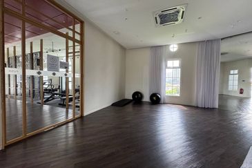 Tuan 2egacy (Tuan Residency 2)